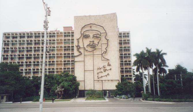 AE_2_34.jpg - A big thingy of Che Guevara
