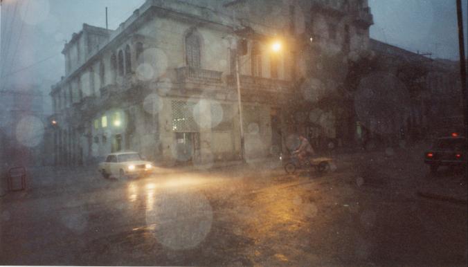 AE_4_11.jpg - Rainy Havana
